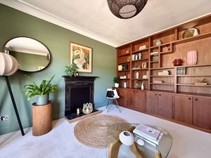 Photo 18- click for photo gallery